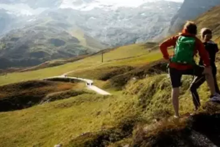 GENUSSVOLLER TAGESAUSFLUG ZUR EDELHÜTTE IN DEN ZILLERTALER ALPEN